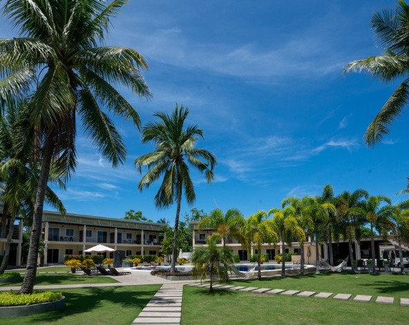 台北→宿霧→菲式特色烤脆皮乳豬→搭船前往薄荷島→義式風味餐